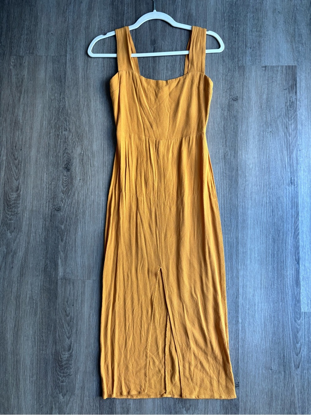 REFORMATION Graciella split front crepe midi dress 2P - Picture 2 of 9